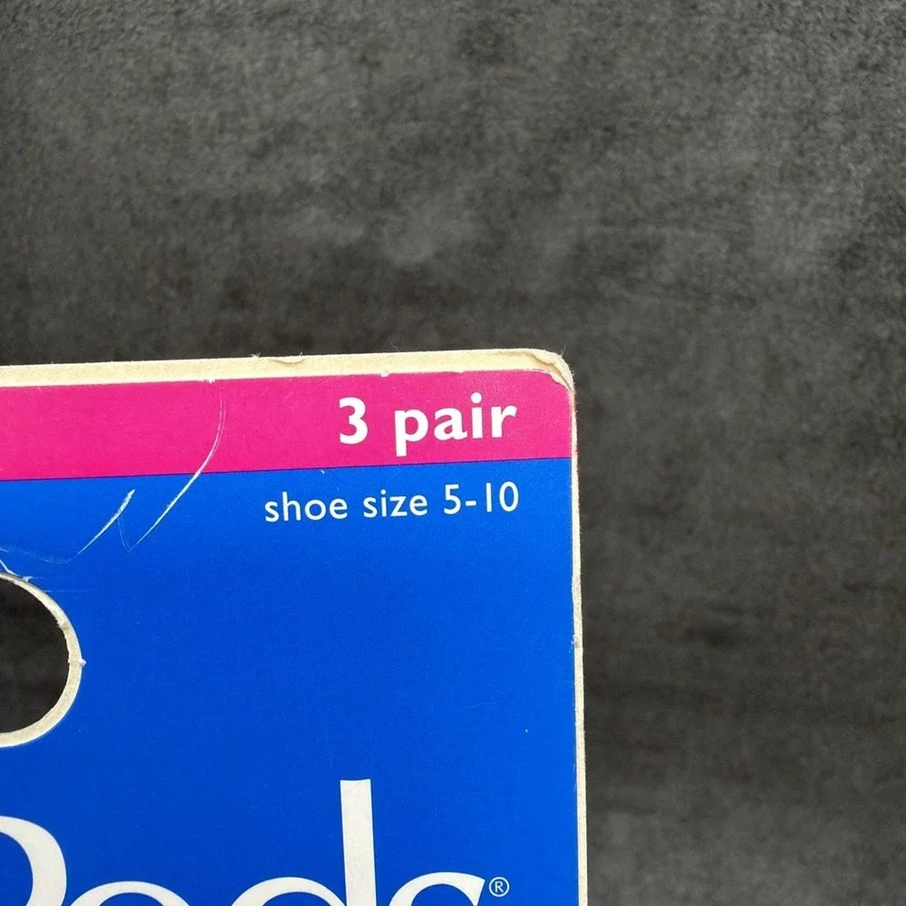 Vintage Women's Peds White Footie No Show Socks 3 Pairs